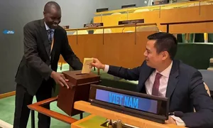 Việt Nam trúng cử Ủy ban Luật Thương mại Quốc tế của Liên Hợp Quốc Việt Nam trúng cử Ủy ban Luật Thương mại Quốc tế của Liên Hợp Quốc