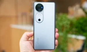 V40 5G - smartphone dòng V đầu tiên của Vivo có camera Zeiss