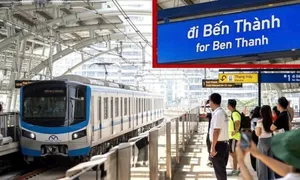 'Cất xe máy, đi bộ 2 km mỗi ngày từ khi có metro'