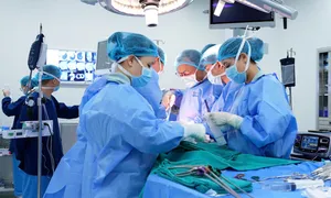Cuộc đại phẫu cứu người bệnh ung thư giai đoạn muộn Cuộc đại phẫu cứu người bệnh ung thư giai đoạn muộn