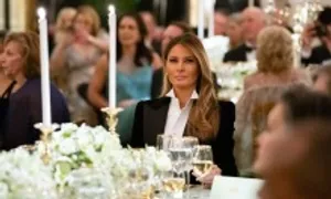 Bà Melania về Nhà Trắng sau 4 tuần vắng mặt Bà Melania về Nhà Trắng sau 4 tuần vắng mặt