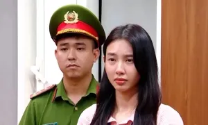 Hoa hậu Thùy Tiên, Hằng Du Mục ra tòa
